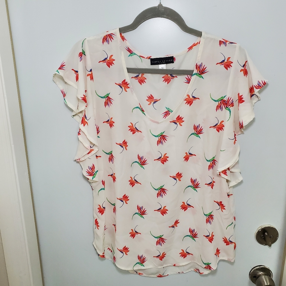 Floral Print V-Neck Ruffle Sleeve Top